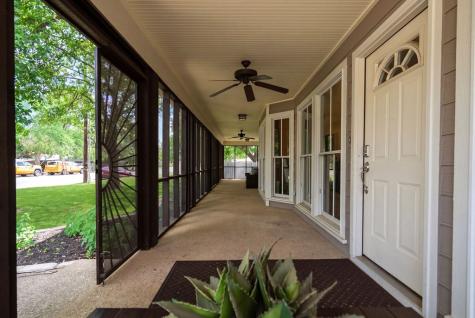 306 S Acorn Street Fredericksburg TX 78624