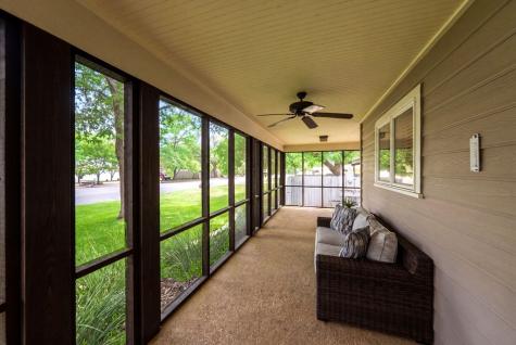 306 S Acorn Street Fredericksburg TX 78624