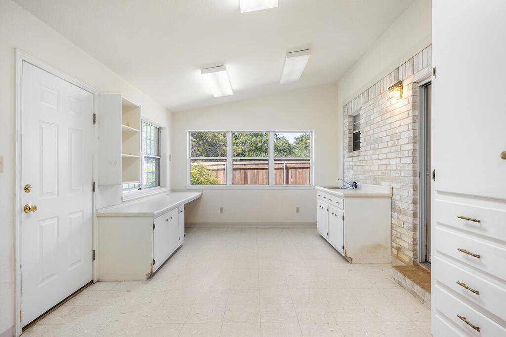 103 Crockett Drive Kerrville TX 78028