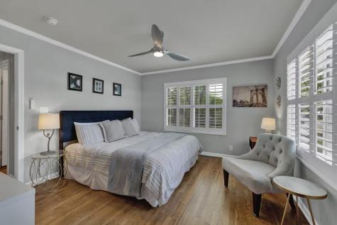 112 W Mulberry Street Fredericksburg TX 78624