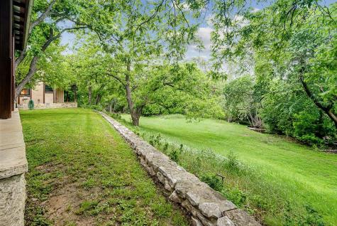 204 S Elk Street Fredericksburg TX 78624