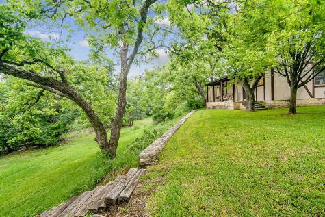 204 S Elk Street Fredericksburg TX 78624