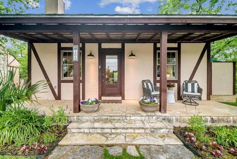 204 S Elk Street Fredericksburg TX 78624