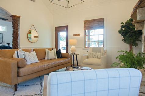 204 S Elk Street Fredericksburg TX 78624