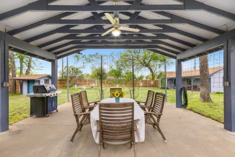 1102 S College Street Brady TX 76825