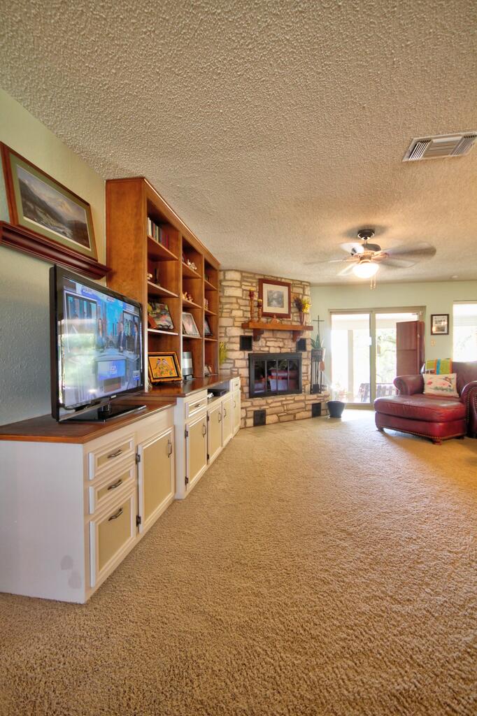 204 Sunset Drive Llano TX 78643