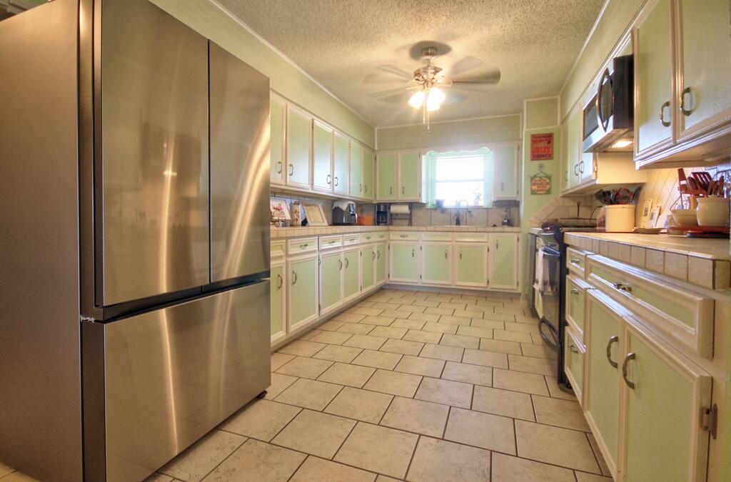 204 Sunset Drive Llano TX 78643