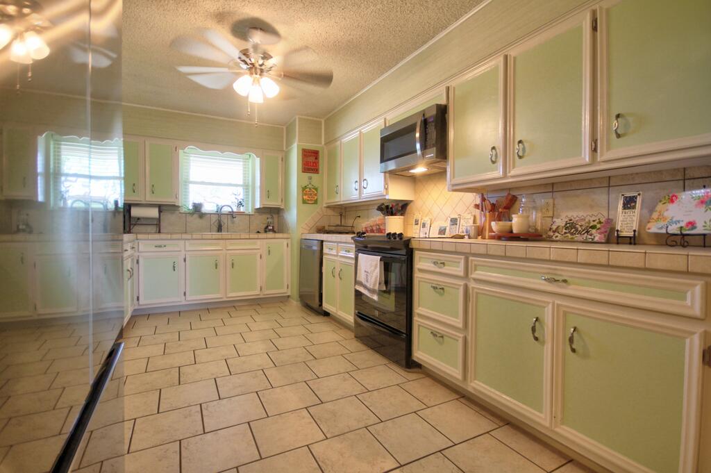 204 Sunset Drive Llano TX 78643
