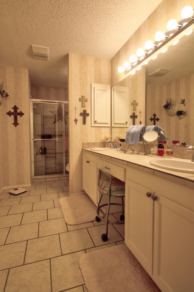 204 Sunset Drive Llano TX 78643