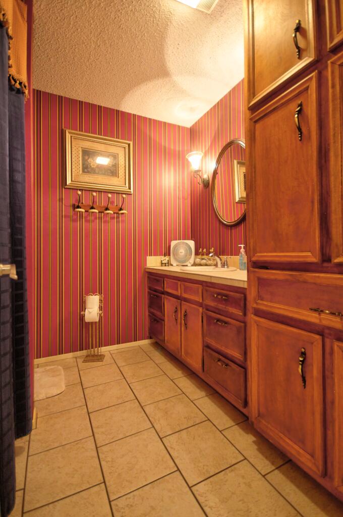 204 Sunset Drive Llano TX 78643