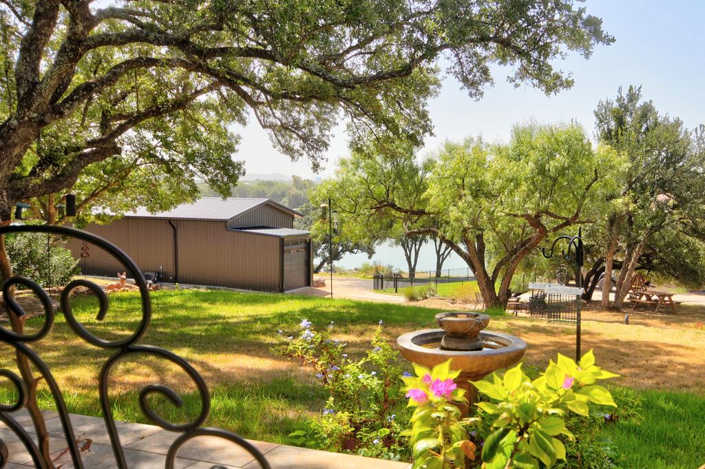 204 Sunset Drive Llano TX 78643