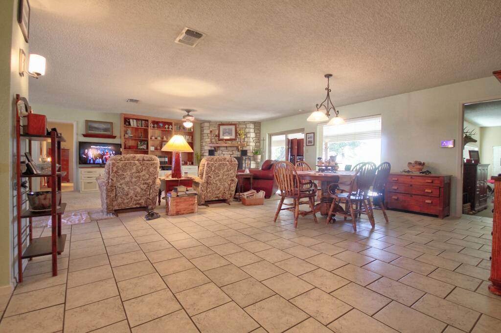 204 Sunset Drive Llano TX 78643