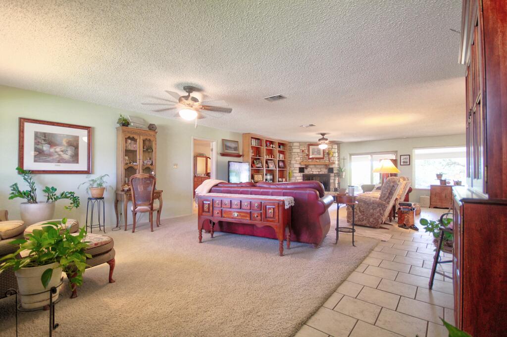 204 Sunset Drive Llano TX 78643