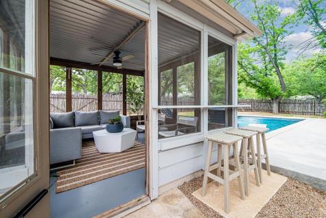 803 W Travis Street Fredericksburg TX 78624