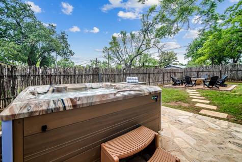 803 W Travis Street Fredericksburg TX 78624