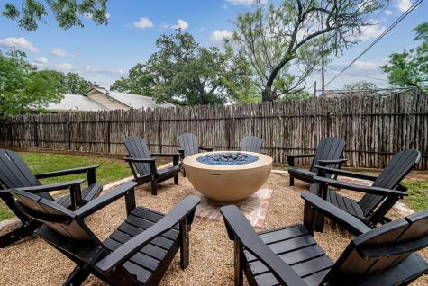 803 W Travis Street Fredericksburg TX 78624