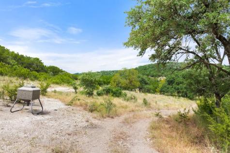11 Sacramento Kendalia TX 78027