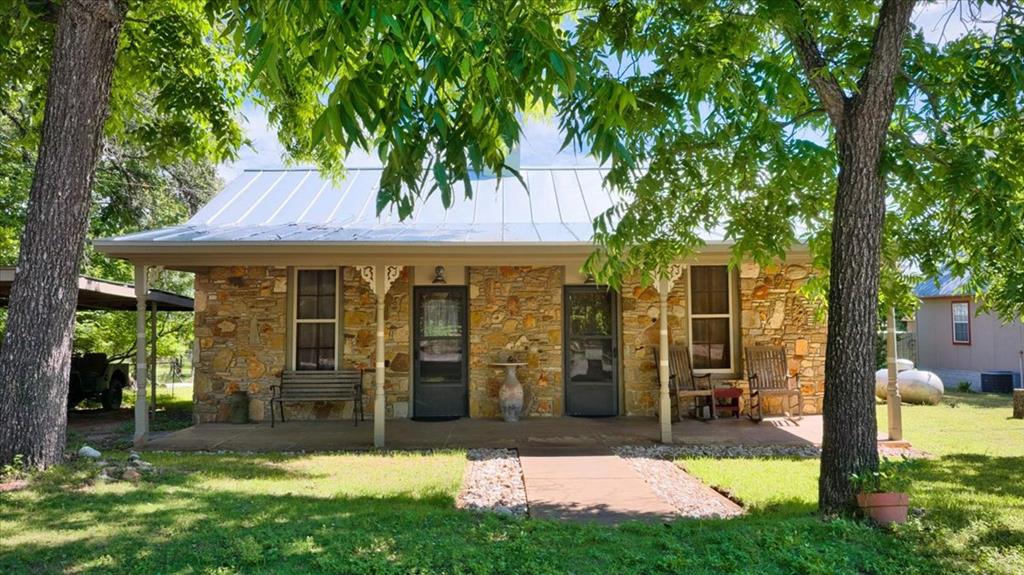 431 Fuschia Street Mason TX 76856