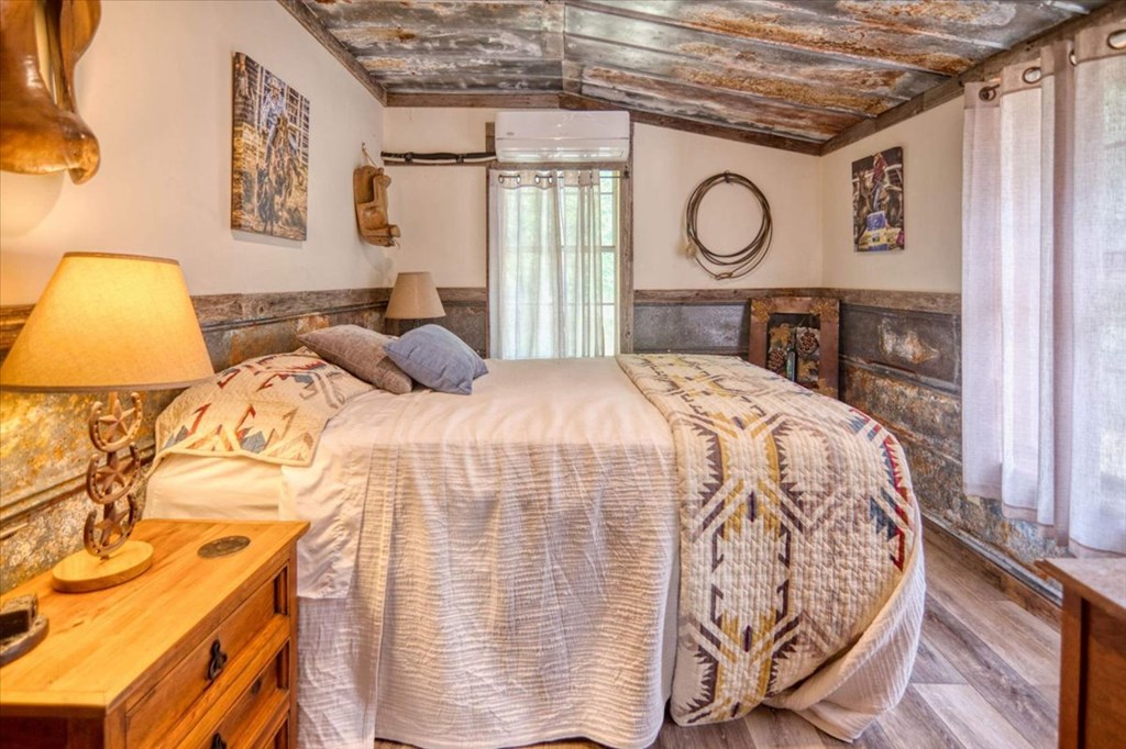 431 Fuschia Street Mason TX 76856