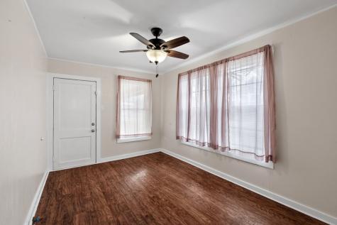 511 S Live Oak Street Mason TX 76856