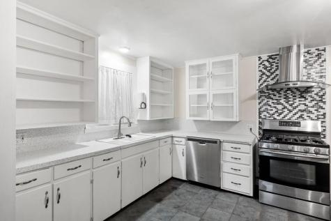 511 S Live Oak Street Mason TX 76856