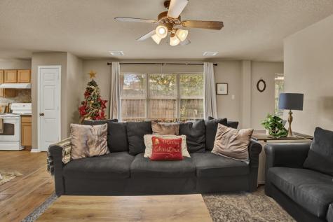 203 S Creek Street Fredericksburg TX 78624