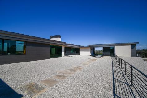 5081 Highway 173 Center Point TX 78010