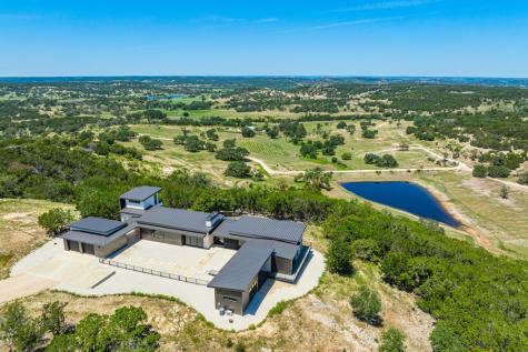 5081 Highway 173 Center Point TX 78010