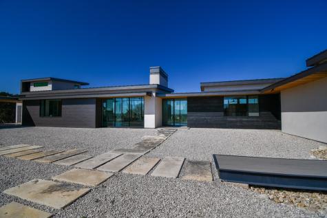 5081 Highway 173 Center Point TX 78010
