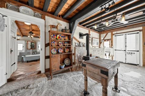 328 Himmel Road Fredericksburg TX 78624