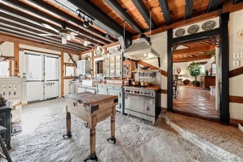 328 Himmel Road Fredericksburg TX 78624