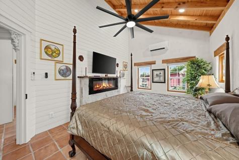 328 Himmel Road Fredericksburg TX 78624