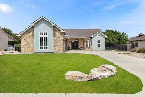 1916 Summit Top Kerrville TX 78028