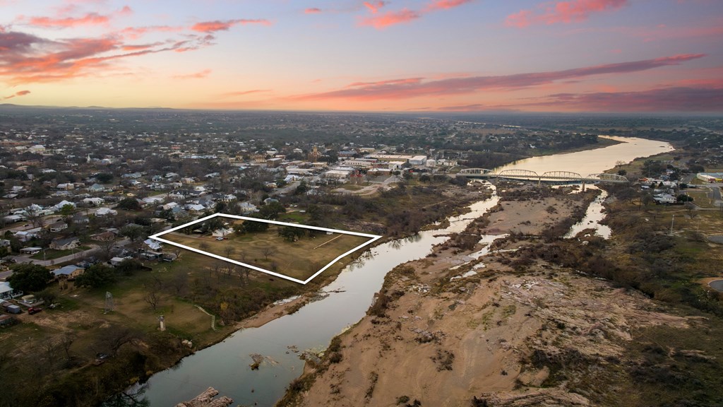 409 E Main Street Llano TX 78643
