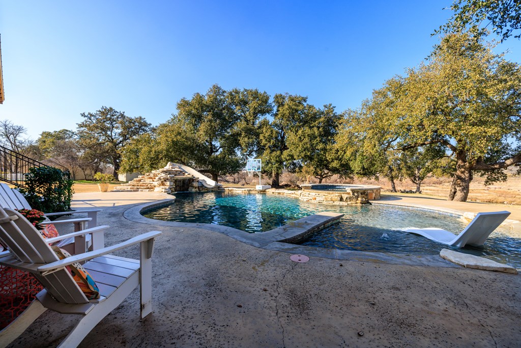 409 E Main Street Llano TX 78643