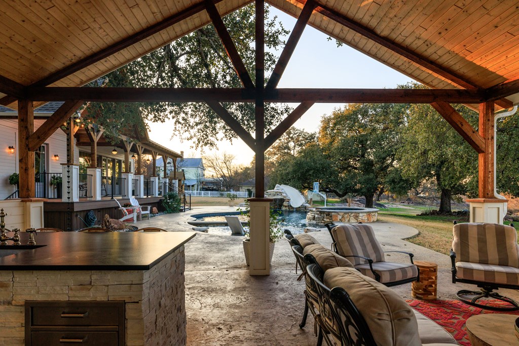 409 E Main Street Llano TX 78643