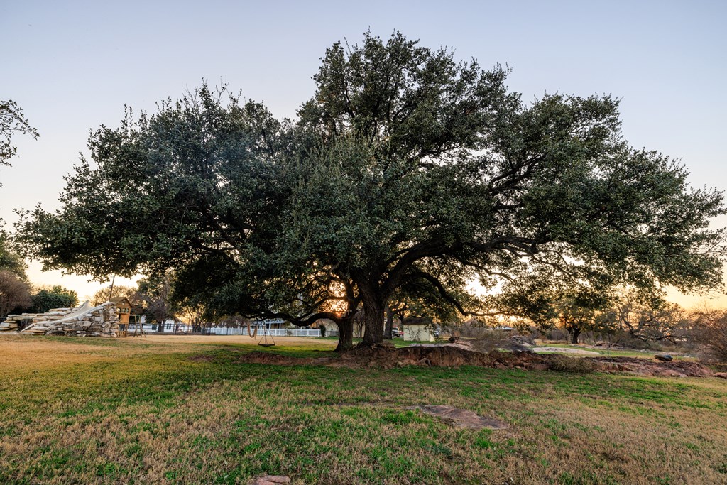 409 E Main Street Llano TX 78643