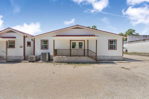 408-410 W Main Street Fredericksburg TX 78624