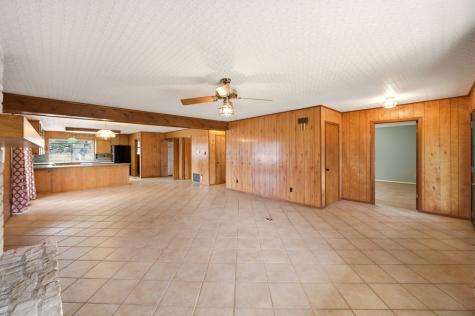959 S Eagle Street Fredericksburg TX 78624