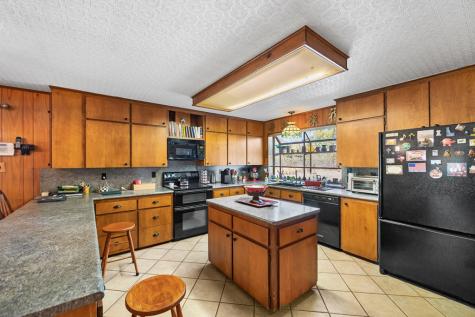 959 S Eagle Street Fredericksburg TX 78624