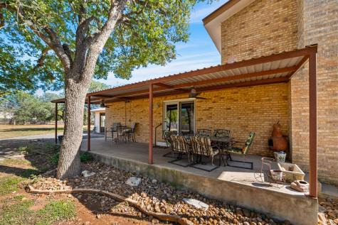 959 S Eagle Street Fredericksburg TX 78624