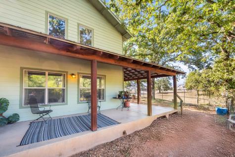 959 S Eagle Street Fredericksburg TX 78624