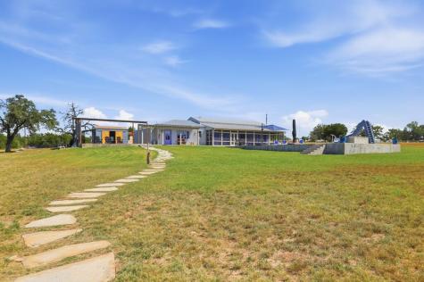 4273 N Morris Ranch Road Fredericksburg TX 78624