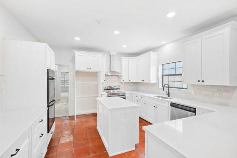 502 Oakland Hills Lane Kerrville TX 78028