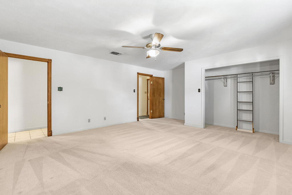 105 Hale Street Fredericksburg TX 78624
