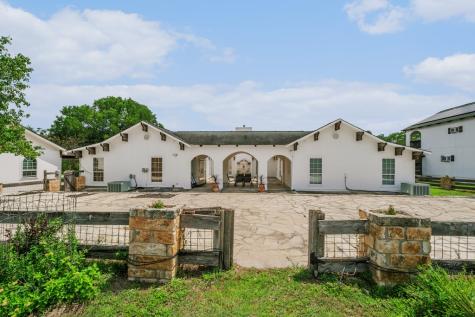1100 W Highway 39 Ingram TX 78025