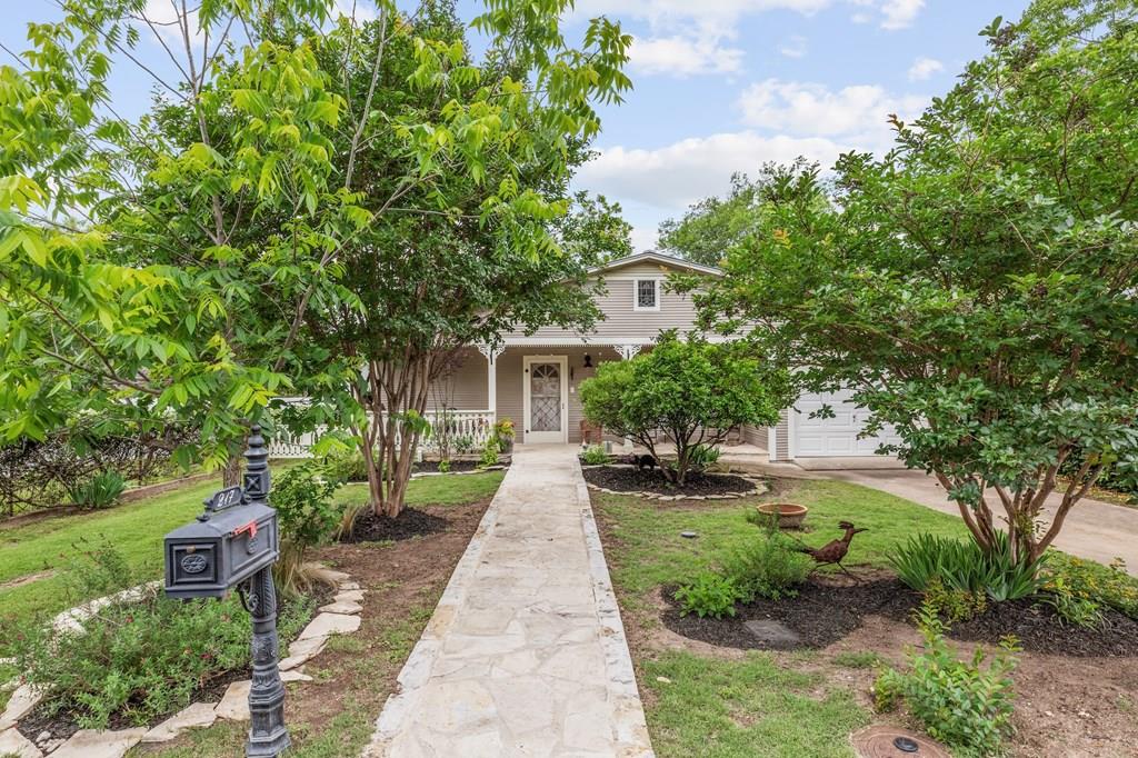 217 W Creek Street Fredericksburg TX 78624