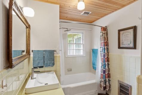 217 W Creek Street Fredericksburg TX 78624