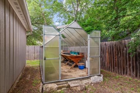 217 W Creek Street Fredericksburg TX 78624