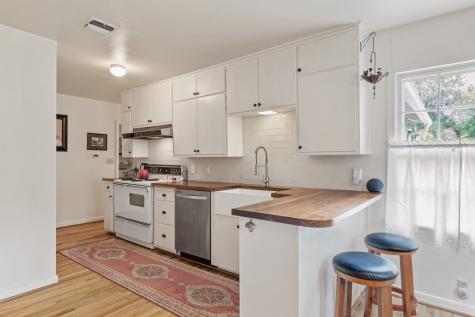 217 W Creek Street Fredericksburg TX 78624